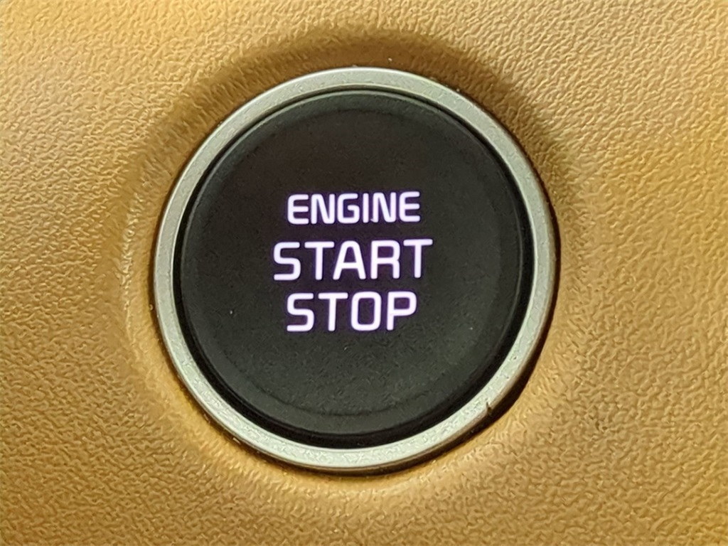 2024 Kia Seltos EX photo 23