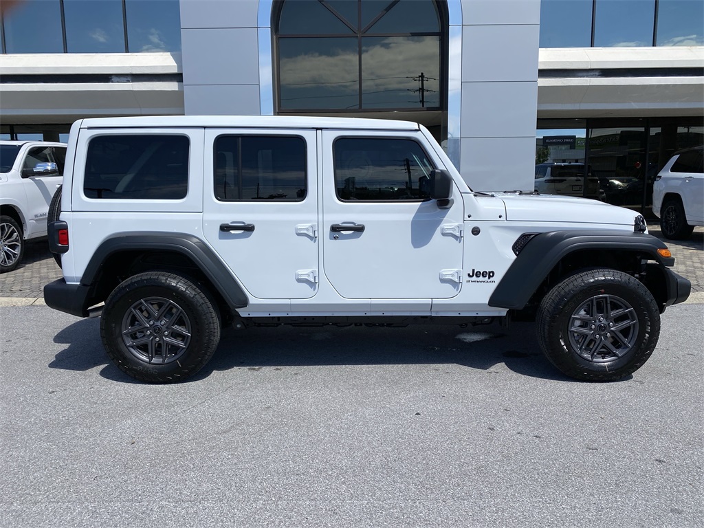 2025 Jeep Wrangler Sport S photo 9
