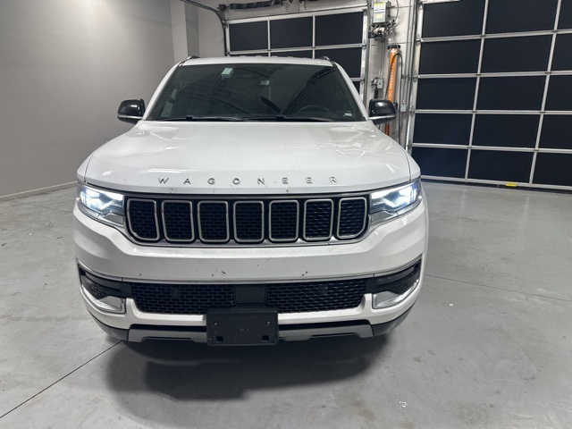 2023 Jeep Wagoneer L Series II photo 11