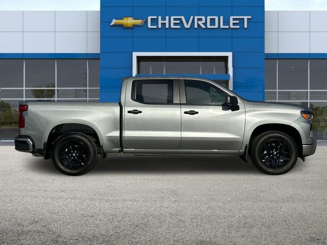 2026 Chevrolet Silverado 1500 Custom photo 3