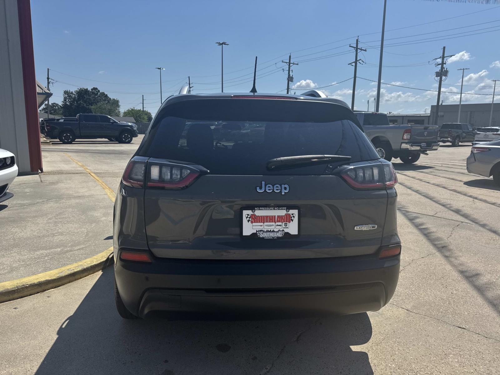 2020 Jeep Cherokee Latitude photo 5