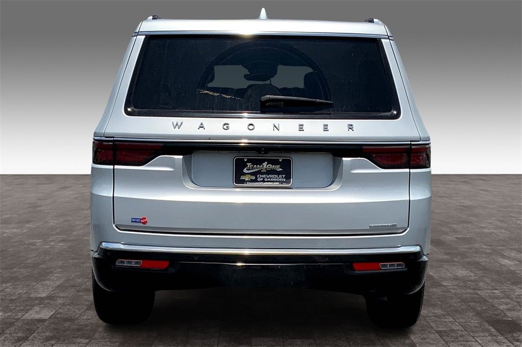 2022 Jeep Wagoneer Series II photo 3