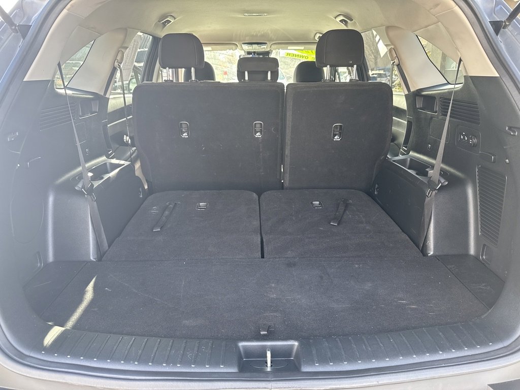 2022 Kia Sorento LX photo 7