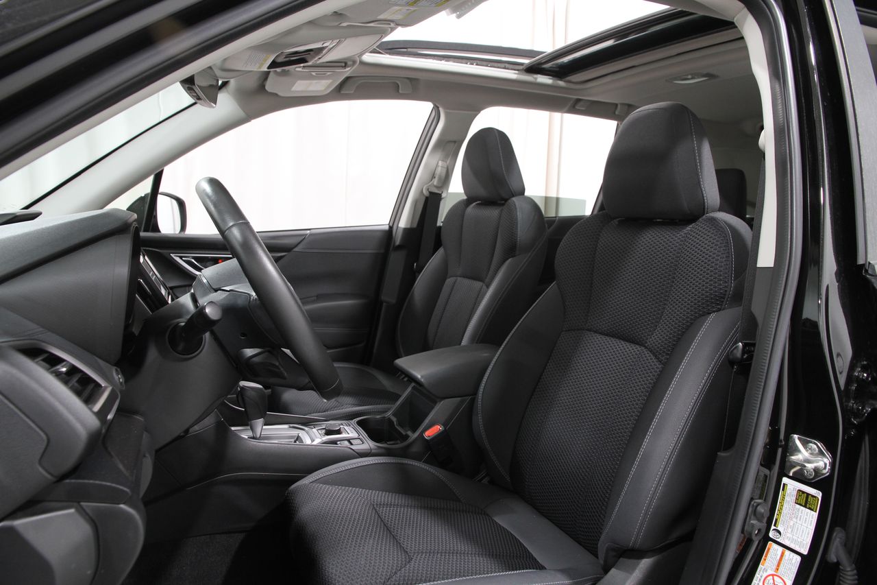 2020 Subaru Forester Premium photo 4