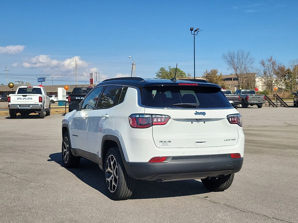 2026 Jeep Compass Limited photo 4