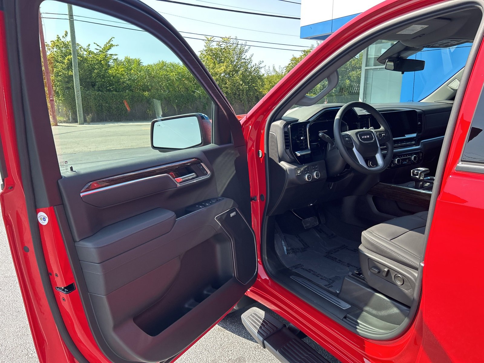 2026 Gmc Sierra 1500 Elevation photo 13