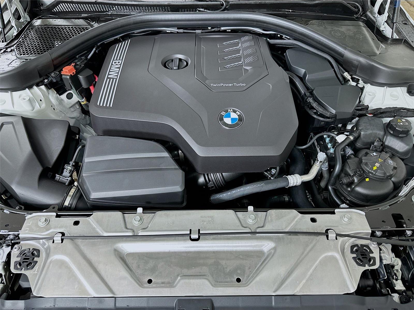 2025 Bmw 230i xDrive photo 31