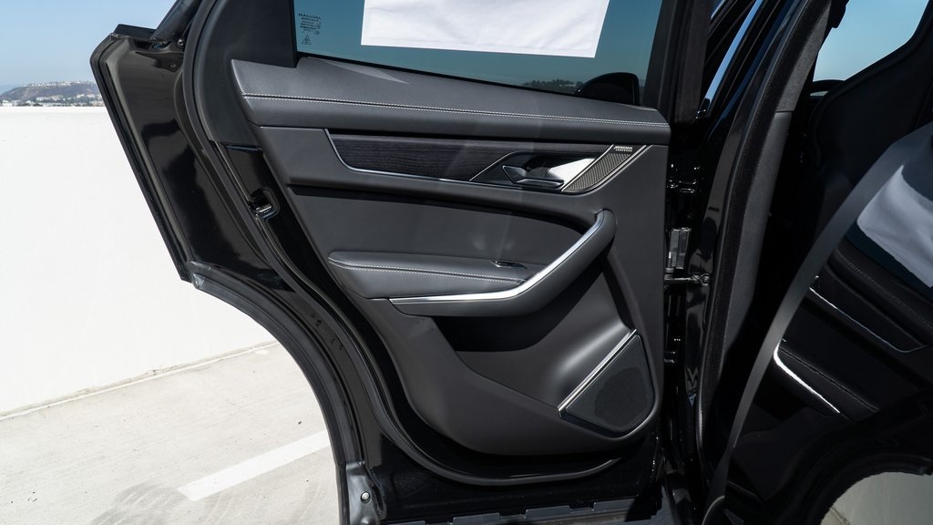 2025 Jaguar F-PACE P250 R-Dynamic S photo 15