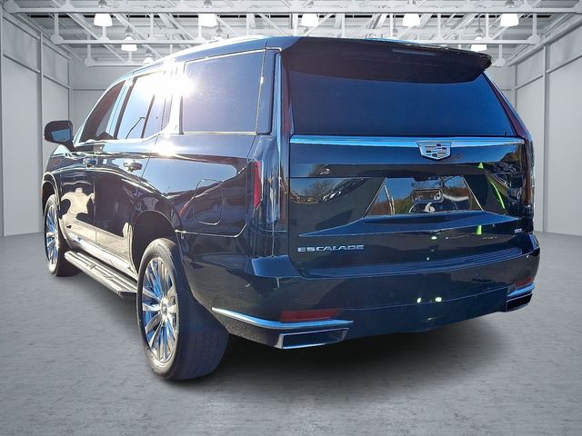2022 Cadillac Escalade Premium Luxury photo 4