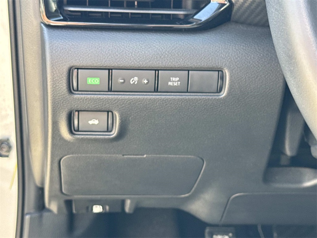 2021 Nissan Sentra SV photo 19