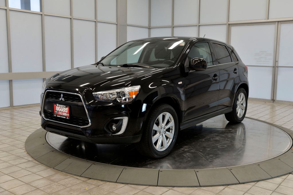 2015 Mitsubishi Outlander Sport SEL GT photo 2