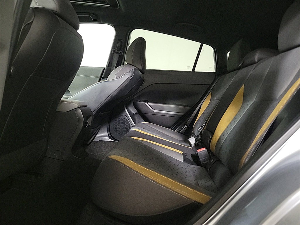 2024 SUBARU CROSSTREK - Image 13