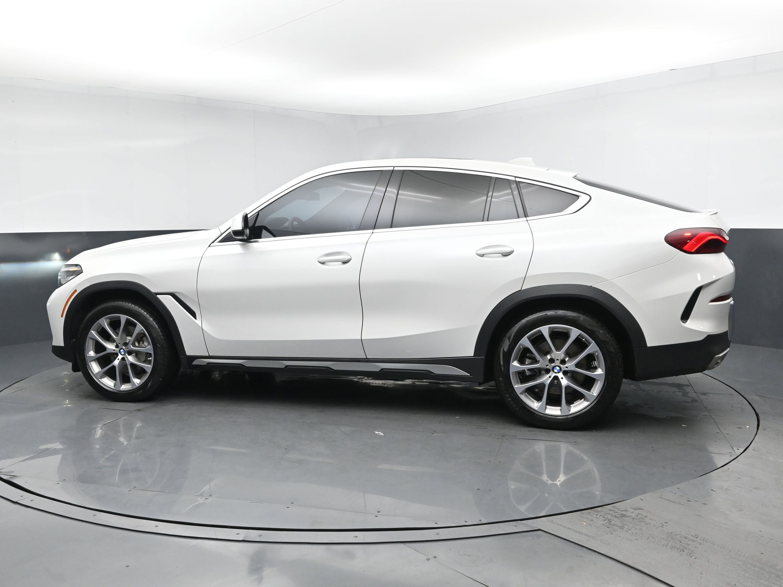 2023 Bmw X6 xDrive40i photo 3