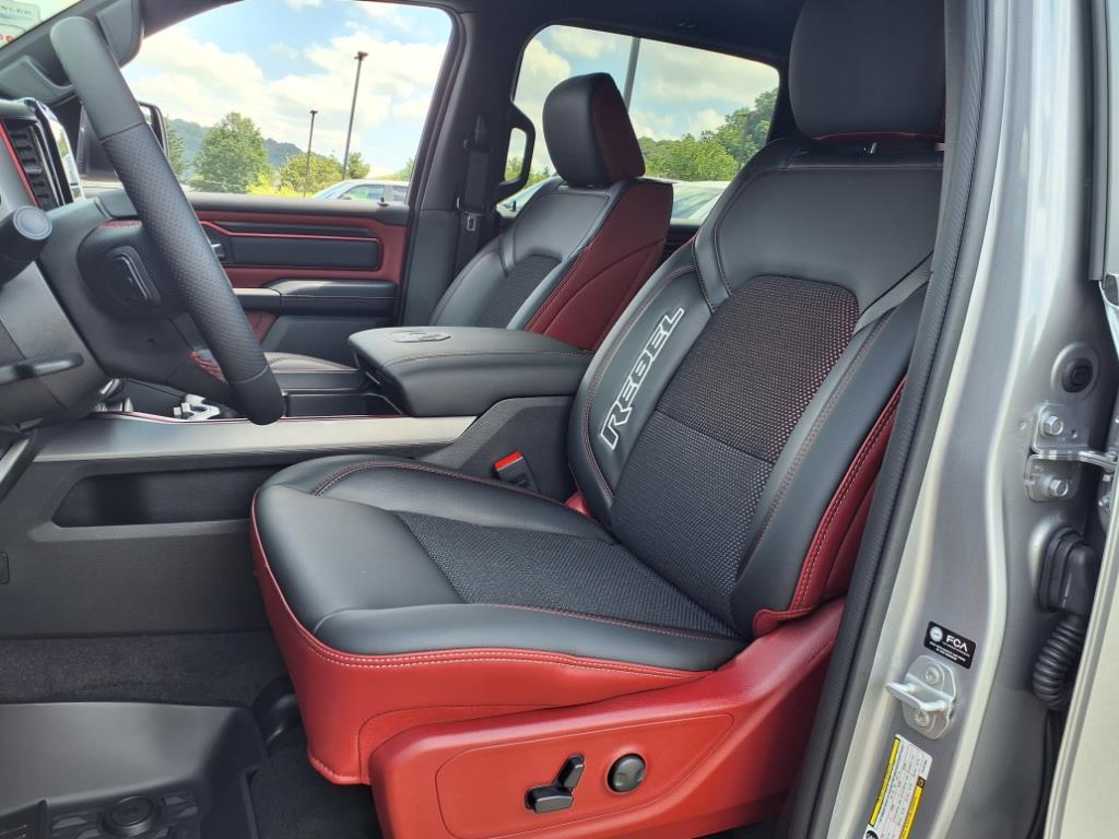 2026 Ram 1500 Rebel photo 4