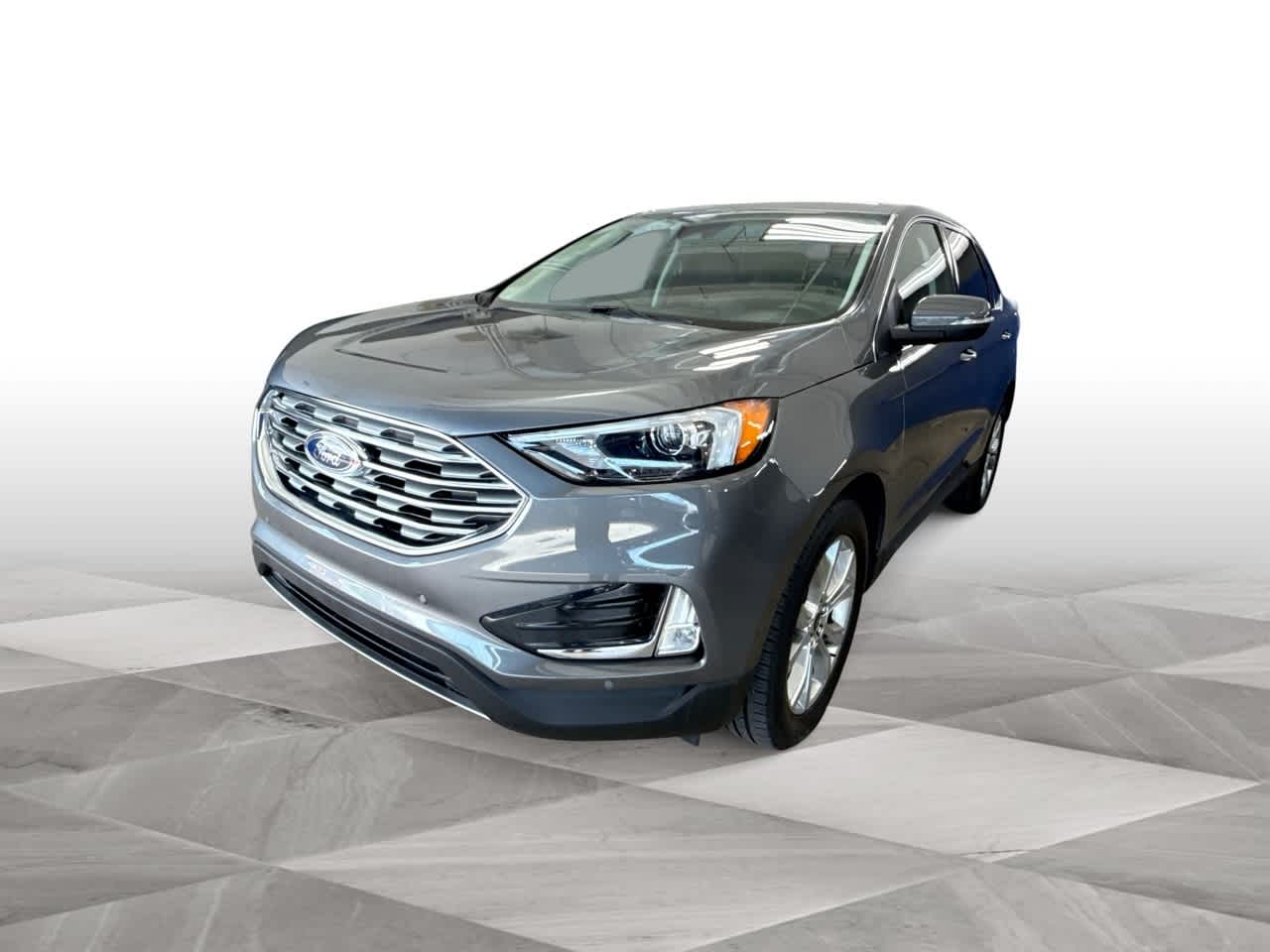2024 Ford Edge Titanium photo 4