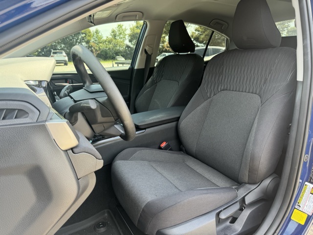 2025 Toyota Camry LE photo 9