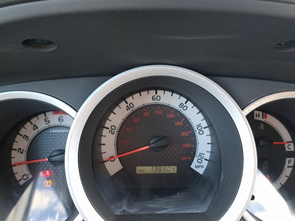 2015 Toyota Tacoma Base photo 12