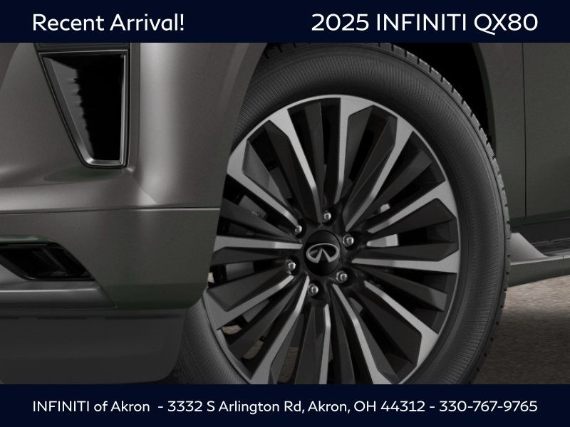 2025 Infiniti QX80 Luxe photo 5