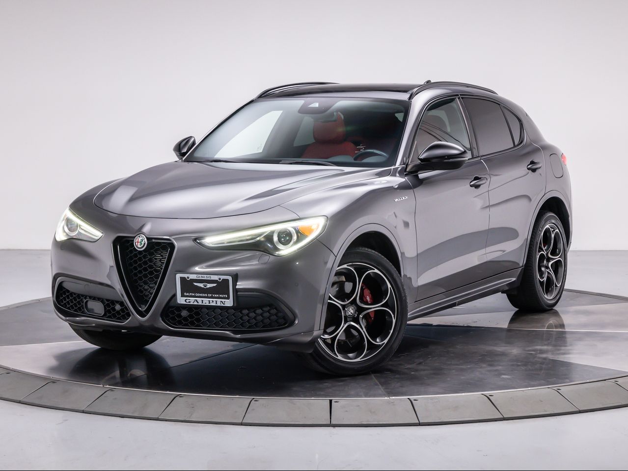 2023 Alfa Romeo Stelvio Veloce