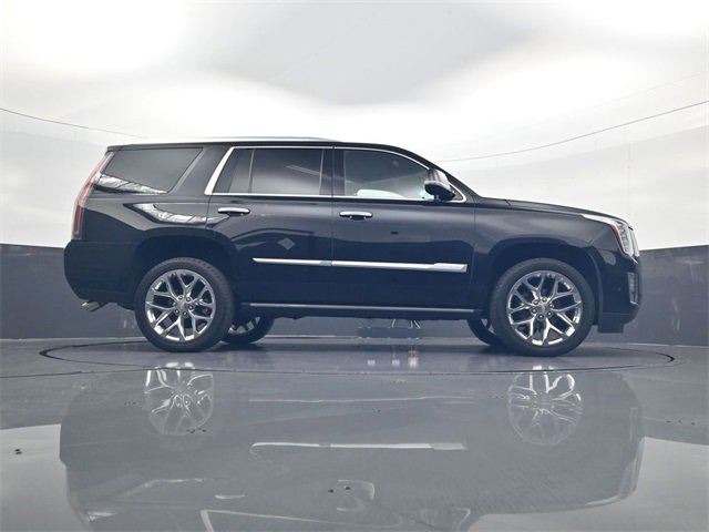 2019 Cadillac Escalade Platinum photo 24