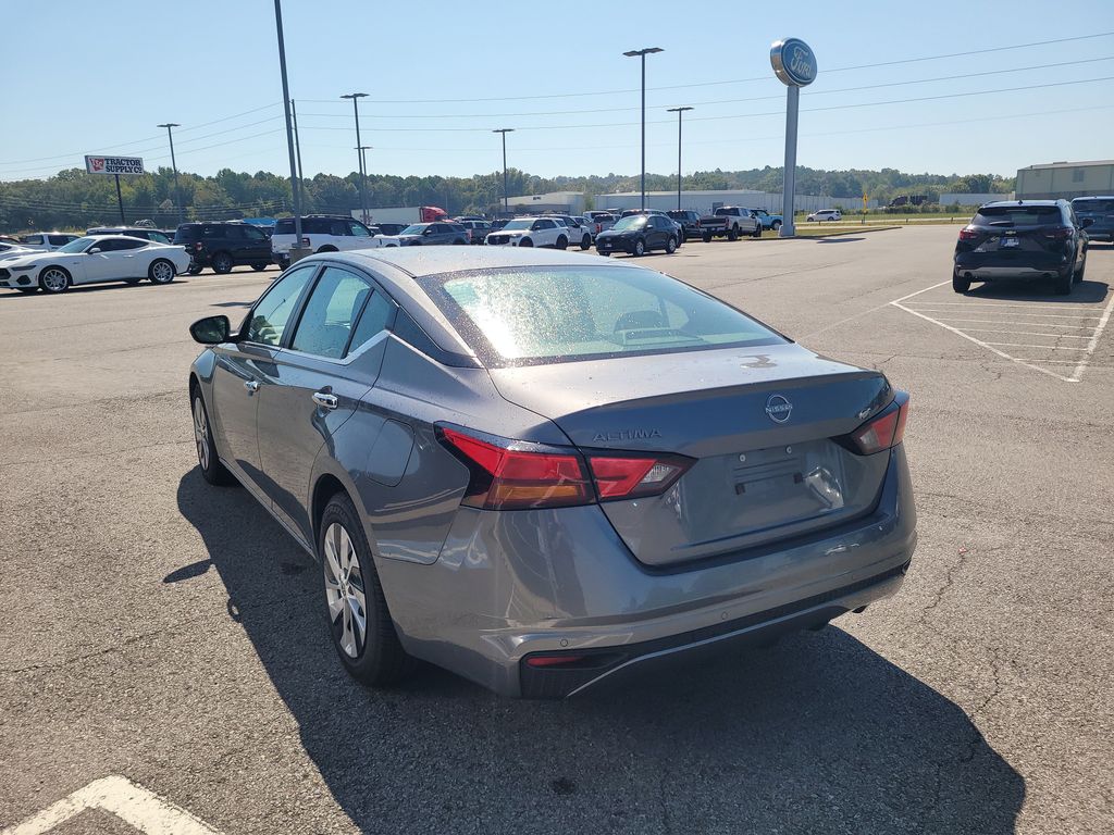 2024 Nissan Altima 2.5 S photo 5