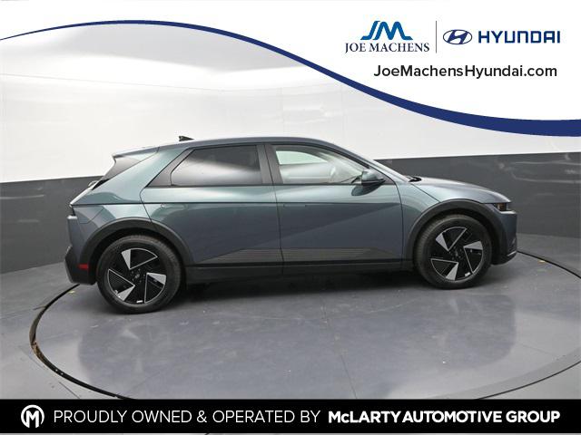 2026 Hyundai IONIQ 5 SEL's photo