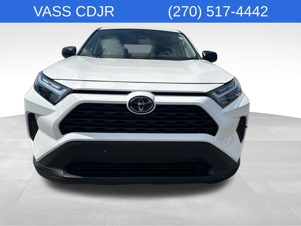 2024 Toyota RAV4 LE photo 2