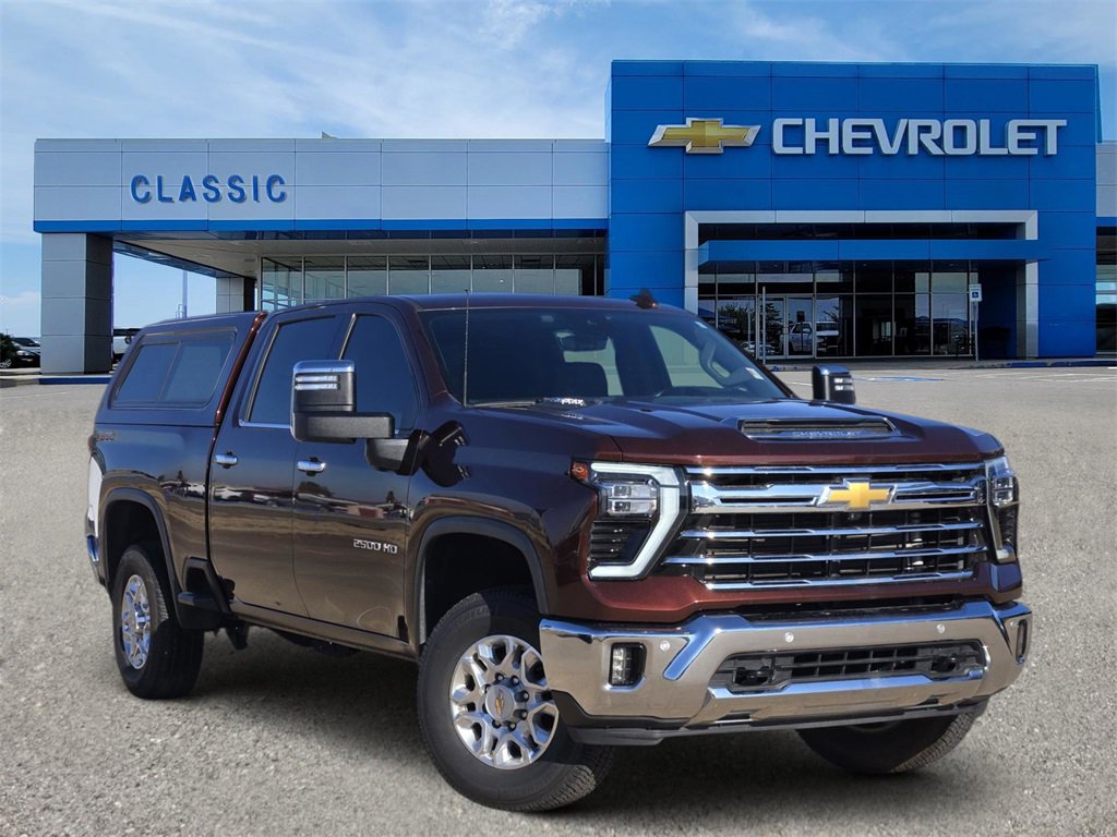 2024 Chevrolet Silverado HD LTZ's photo