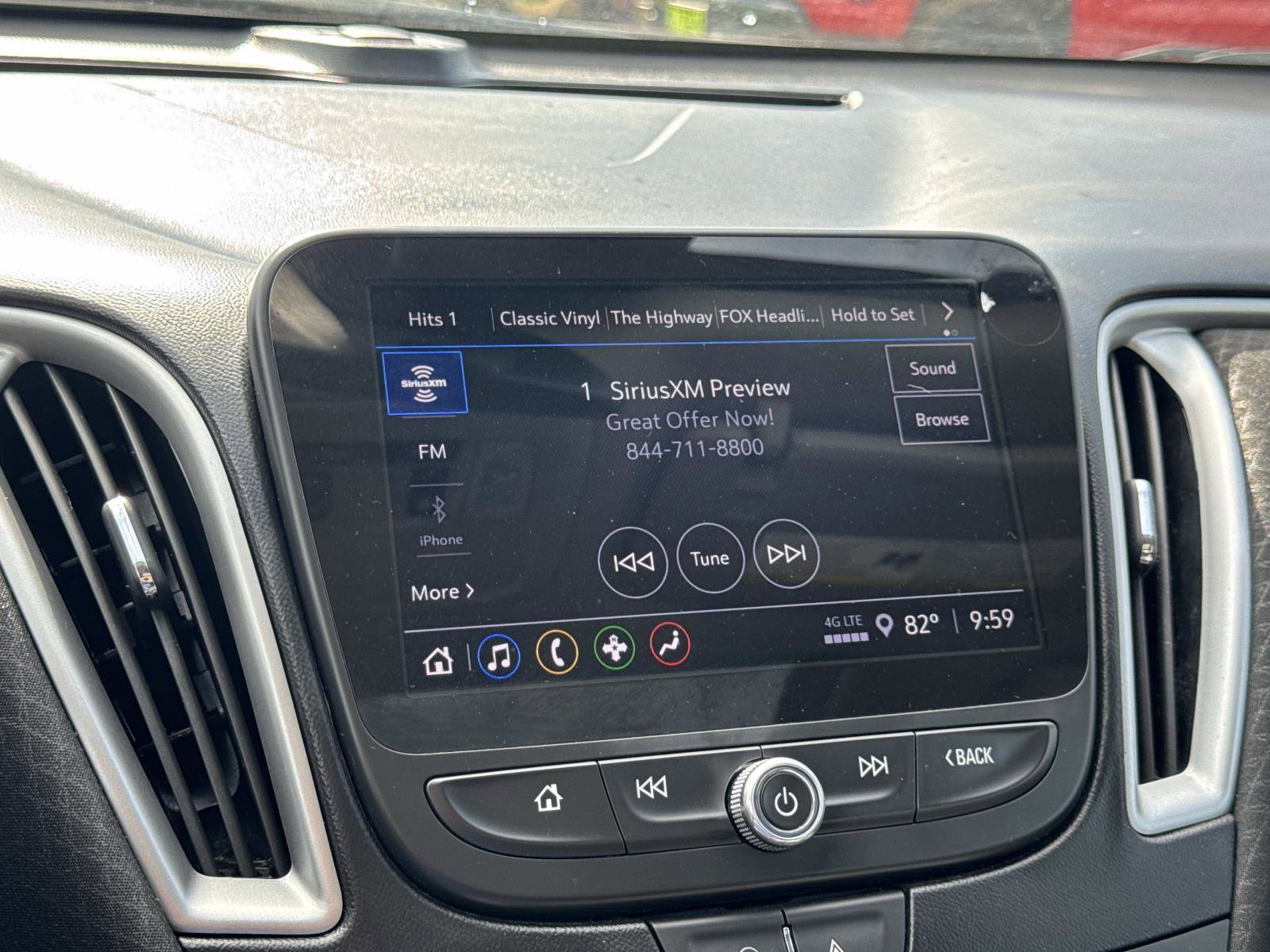 2023 Chevrolet Malibu 1LT photo 19