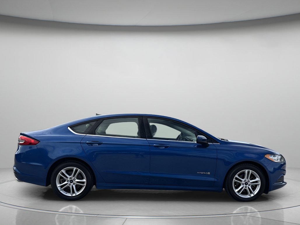 2018 Ford Fusion Hybrid S photo 2