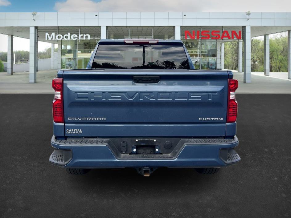 2024 Chevrolet Silverado 1500 Custom photo 4