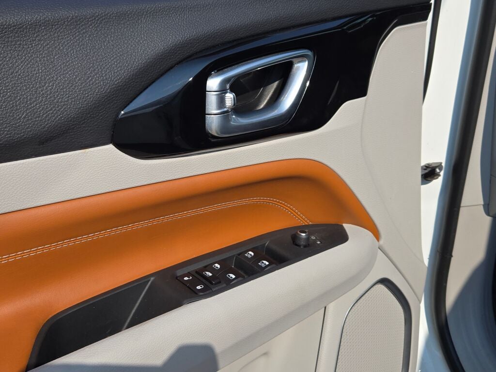 2023 Jeep Compass Limited photo 20