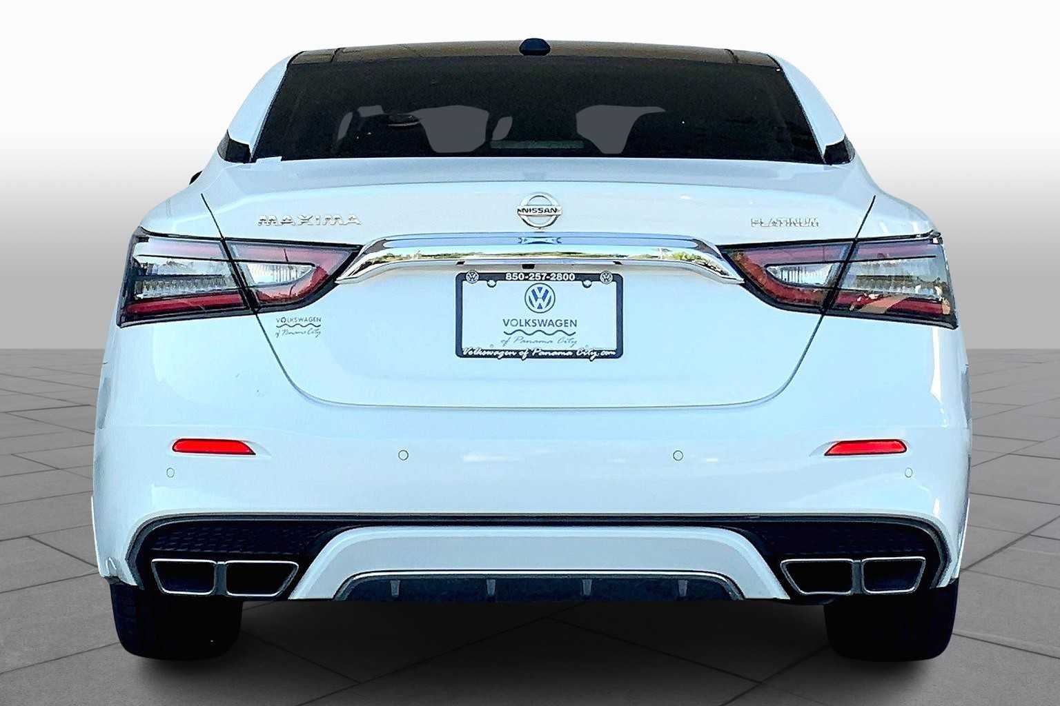 2022 Nissan Maxima Platinum photo 4