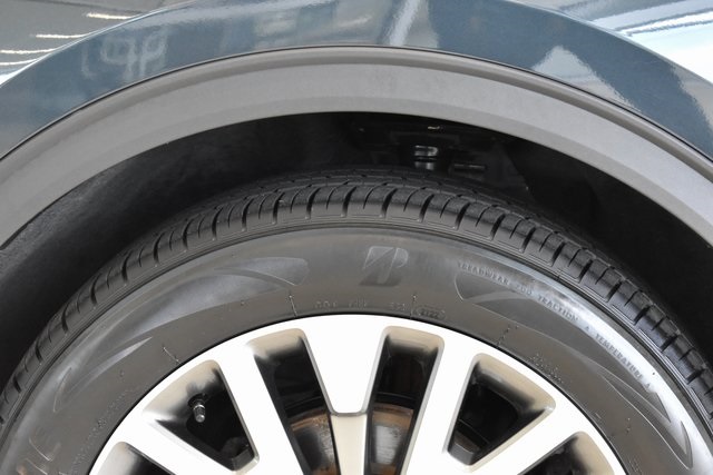 2022 Ford Escape Titanium photo 26