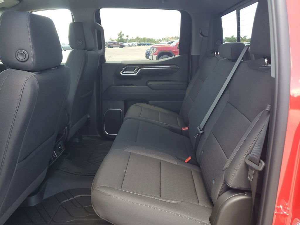 2025 Chevrolet Silverado 1500 LT photo 22