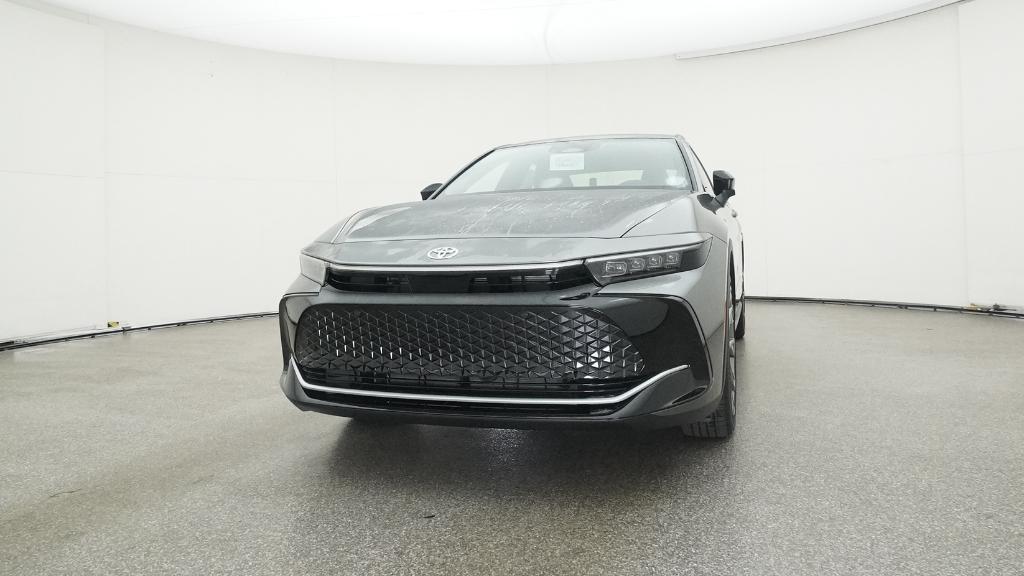 2026 Toyota Crown Limited photo 4