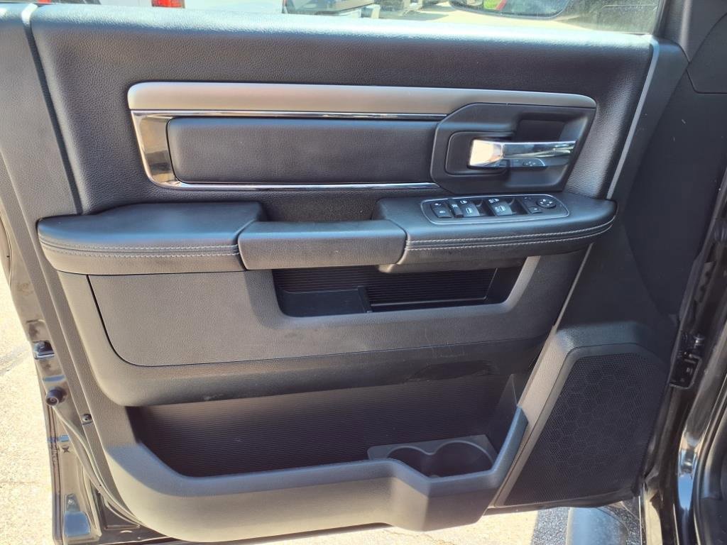 2017 Ram 1500 Sport photo 11