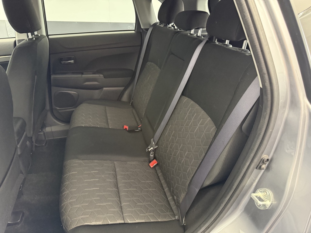 2024 Mitsubishi Outlander Sport ES photo 55