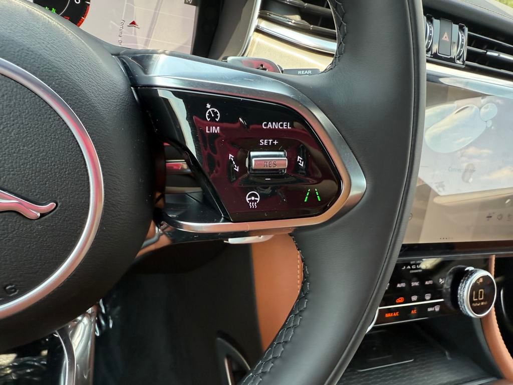 2026 Jaguar F-PACE P250 R-Dynamic S photo 21