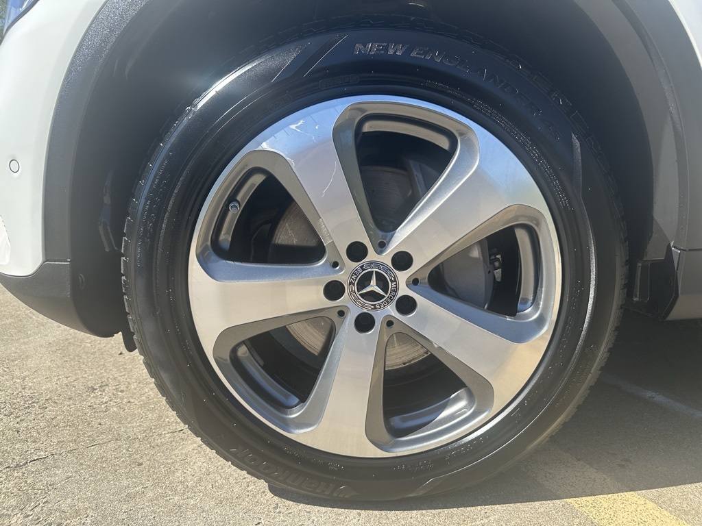 2021 Mercedes Benz GLC 300 4MATIC photo 6