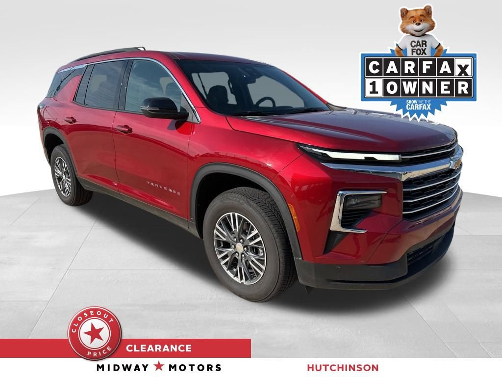 2025 Chevrolet Traverse LT's photo