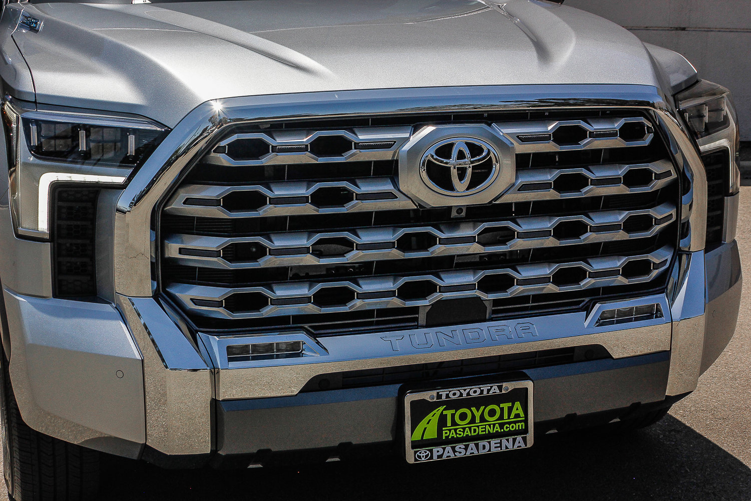 2025 Toyota Tundra 1794 Edition photo 4