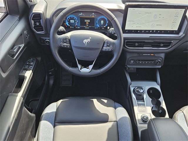 2025 Ford Bronco Sport Outer Banks photo 13