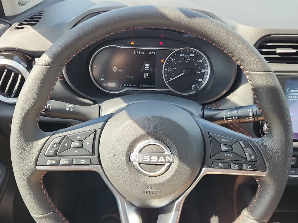 2025 Nissan Versa SR photo 15