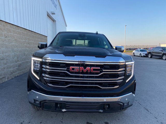 2025 Gmc Sierra 1500 SLT photo 2