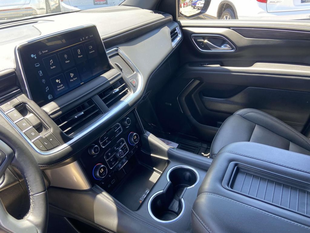2024 Chevrolet Tahoe LT photo 16