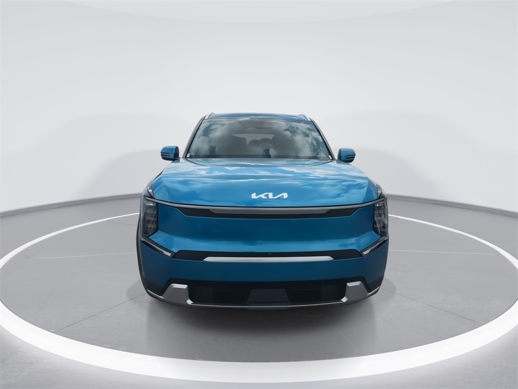 2026 Kia EV9 Wind photo 3