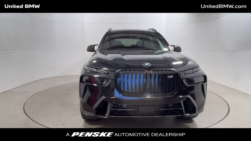 2025 Bmw X7 M60i photo 3