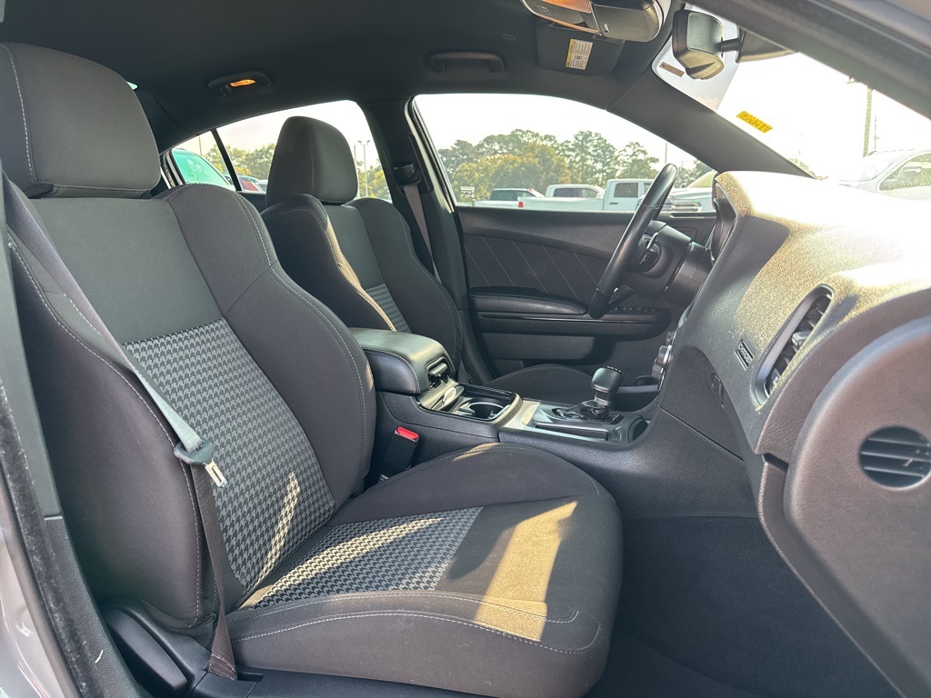 2019 Dodge Charger GT photo 21