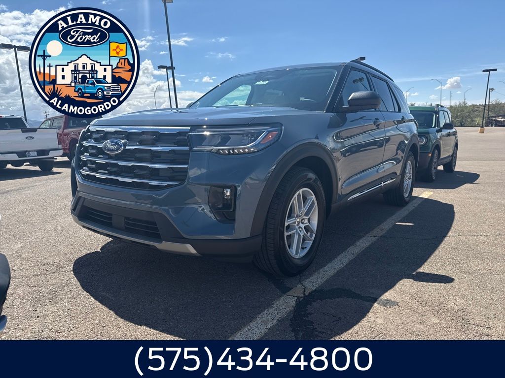 2025 Ford Explorer Active's photo
